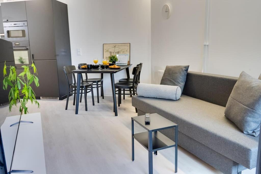 Best Location In Tampere! Modern City Apartment, 2Rooms, Kitchen And Balcony Kültér fotó