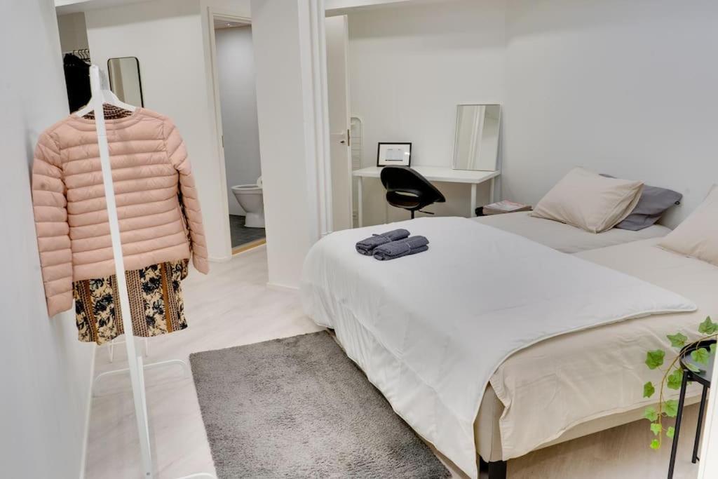 Best Location In Tampere! Modern City Apartment, 2Rooms, Kitchen And Balcony Kültér fotó